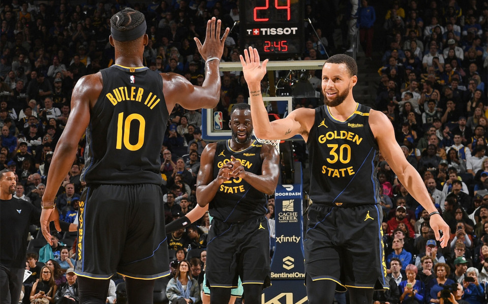 韩K联战报：牟再现破门制胜，江原FC1-0战胜浦项铁人（韩K联快讯：牟再现一锤定音，江原FC1-0力克浦项铁人）