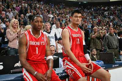 球星被拍到训练加练远射，努力程度获认可（球星被曝训练场加练远射，拼劲获外界称赞）